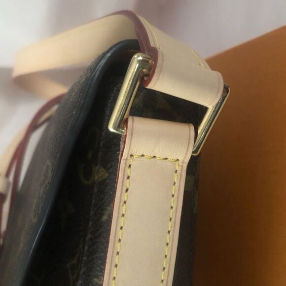 Authentic LOUIS VUITTON Chantilly GM Messenger Bag 871VI COA LV Dust Bag LV Box - Picture 10 of 16